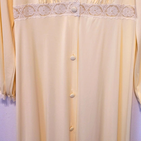 Vintage Vanity Fair nightgown house coat dress button down maxi robe yellow 36 - Picture 6 of 15